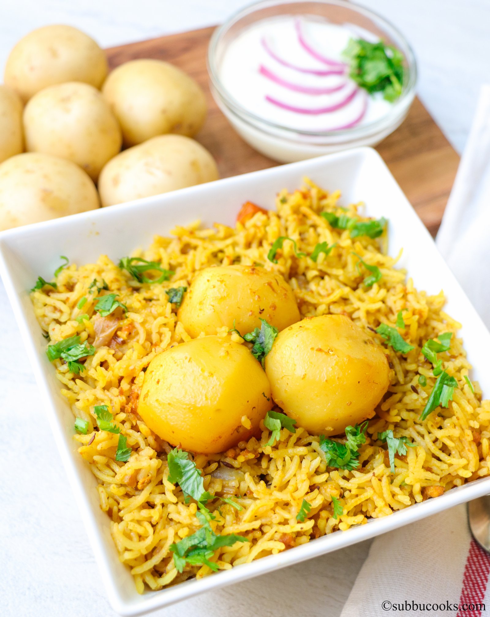 Aloo Dum Biryani in Instant Pot || Baby potatoes Biryani