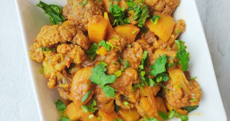 Instant Pot Potato Cauliflower curry | Aloo gobhi