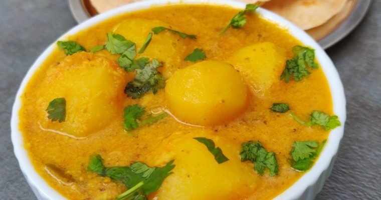 Aloo Kurma in Instant Pot | Instant Pot Potato curry in coconut based gravy